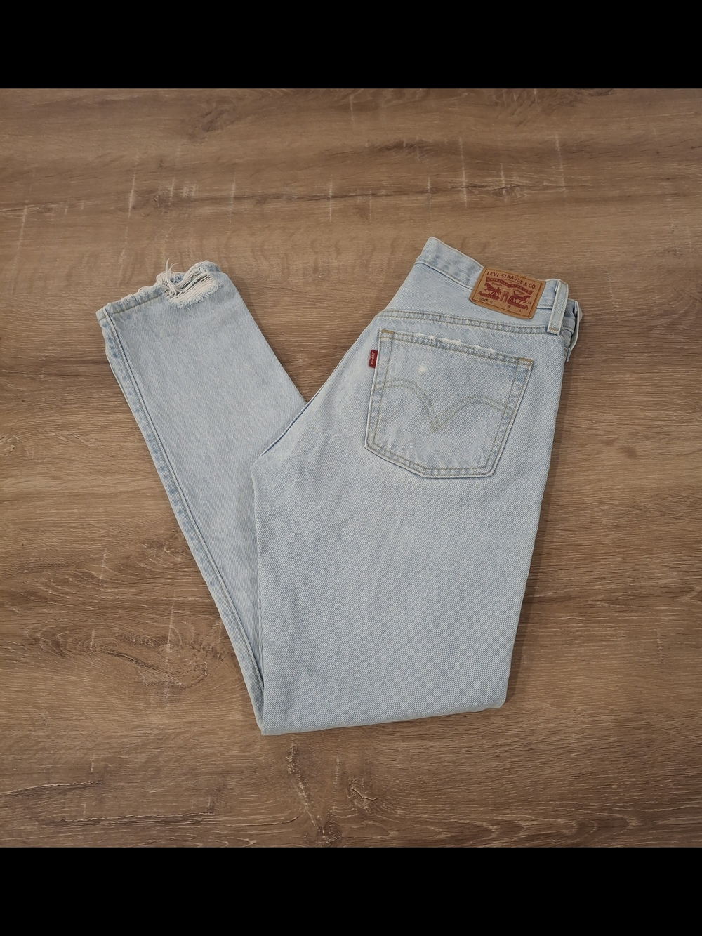 Levi's 501 S High Rise Straight Leg Distressed Jeans Women's W26 L30 Light Wash